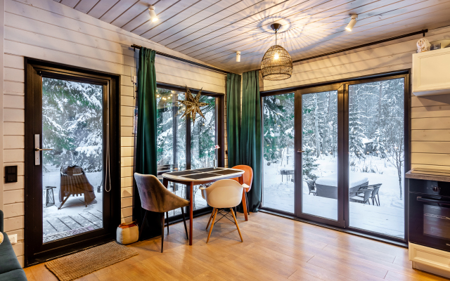 Solnechnye Dachi Private House