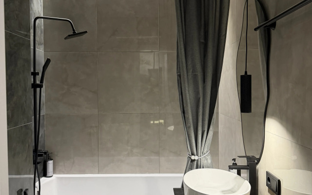 Квартира 1-к в 3 минутах от аэропорта