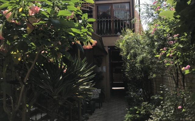 Alyans Guest House