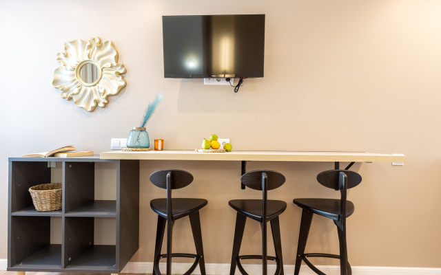 Morent se disainerskim remontom vieu zhk frukty Apartments