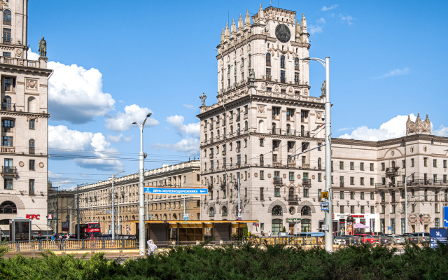Apartments U Zhd Vokzala Na Ulitse Kirova 4
