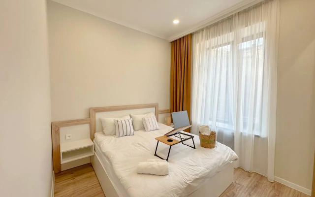 Ne Daleko Ot Metro Flat