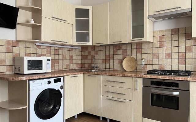 Квартира 1-комнатная 42 м², 8/9 этаж