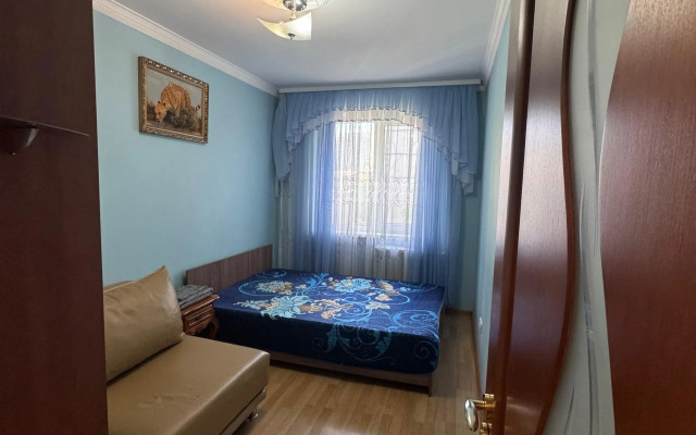 Квартира на Черниковской 87