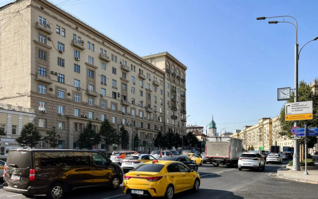 Art-Seasons Kurskaya 4 Flat