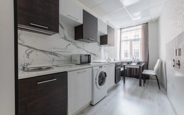 4 Spalni 14 Gostey U Ermitazha Apartments
