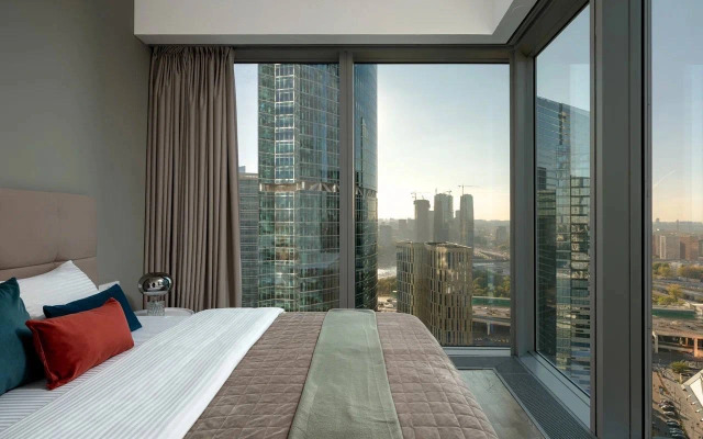 Апартаменты Угловые с ванной у окна