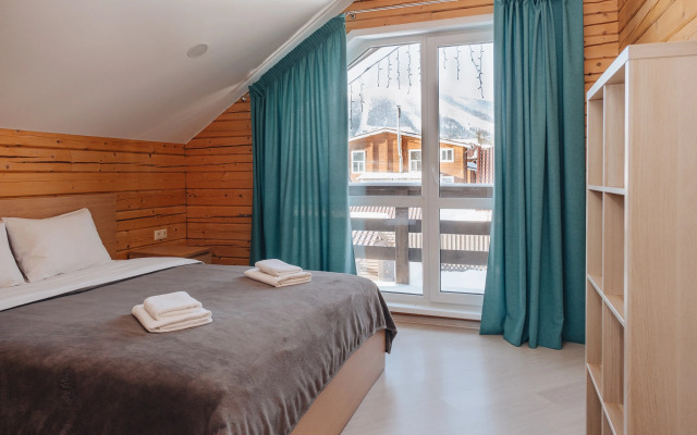 Частный дом на улице Кедровая 27