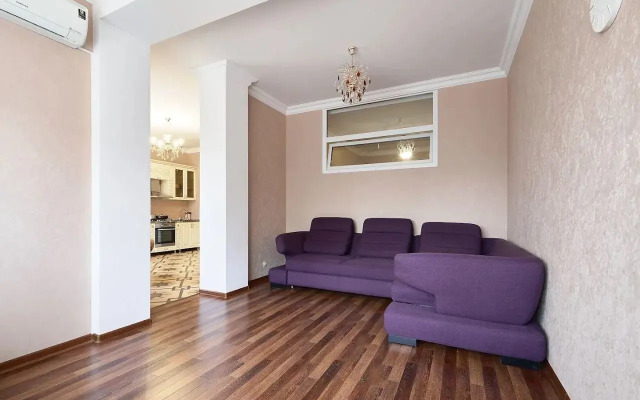 Квартира в Цeнтрe Города