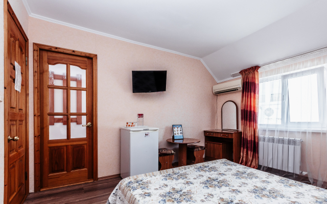 Marina Guest House
