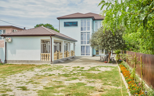 Rising Star Guest house