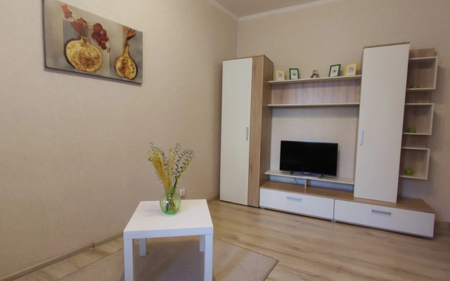 Apart-Group Esthet Flat