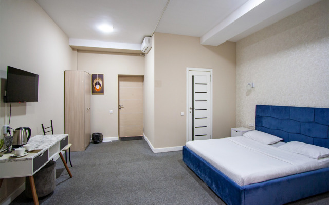 Hotel Montana