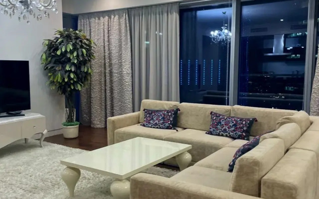 3-Kh Komnatnye V Bashne Oko Moskva Siti Apartment
