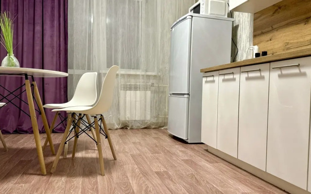 AppartDeLuxe na Ulitse Shakhterov 8 Flat
