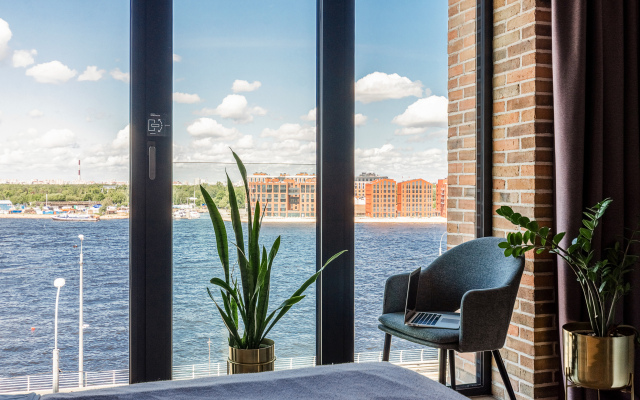 Apartment Panoramic Neva View Loft, High floor