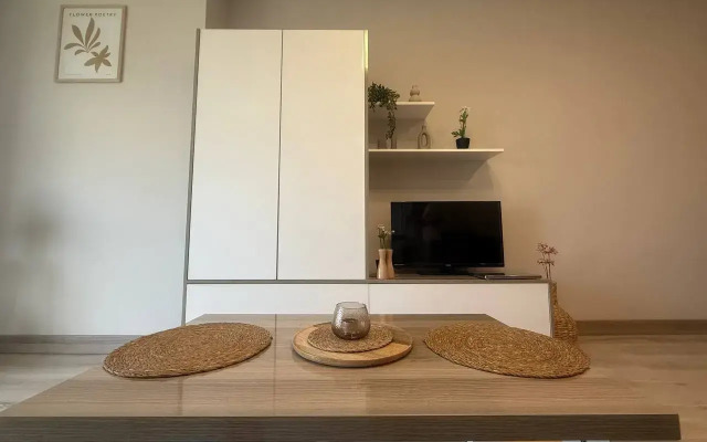 Апартаменты 5 Min By Walk To Metrobus