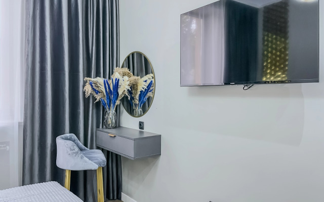 ApartamentGreen Fox na ulitse Nikolaya Ostrovskogo Apartaments