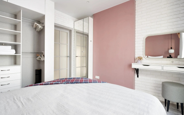 Квартира Двухкомнатная Студия С Панорамным Видом На Октябрьский Мост