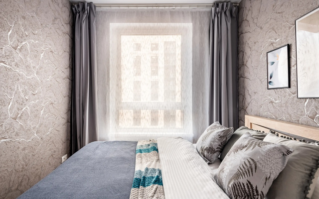 Provans v Lunnom Svete Flat