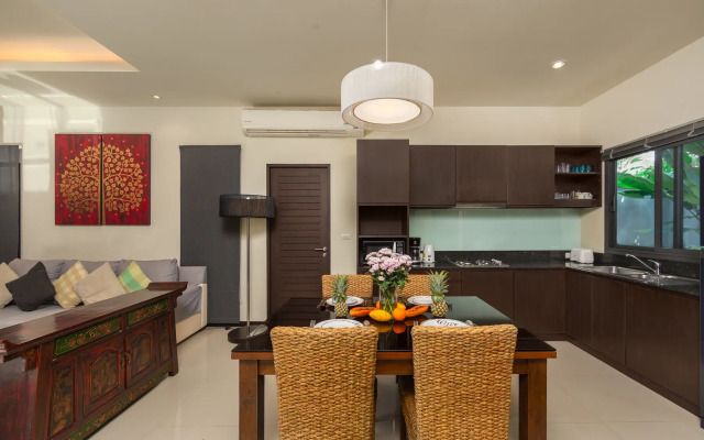 Flores 3BR Private Pool10 min to Nai Harn Villa