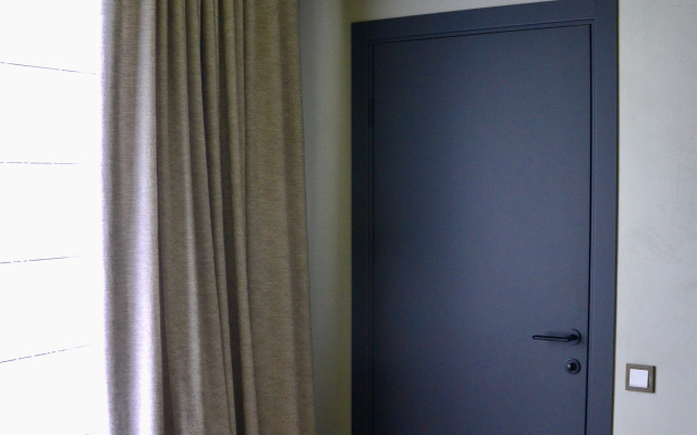 Vesna Na Baltike Flat