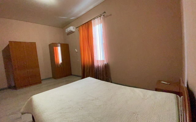 Private house Dom Pod Klyuch V Tsentre Sukhuma