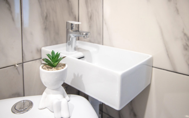 Апартаменты LovelyHome39 у Королевских ворот студия 1