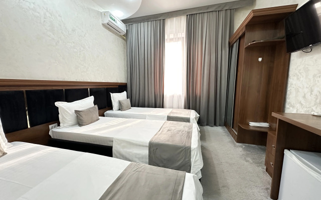 Hotel Grand Zamin Hotel