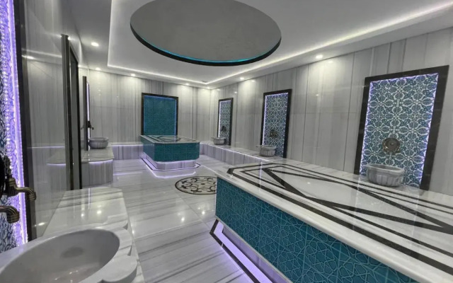 Sun City Hotel & Spa Naftalan Resort