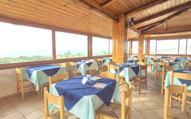 Hotel Villaggio Club Dolomiti Sul Mare