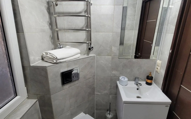 Апартаменты Двухуровневые апартаменты около музея ангелов