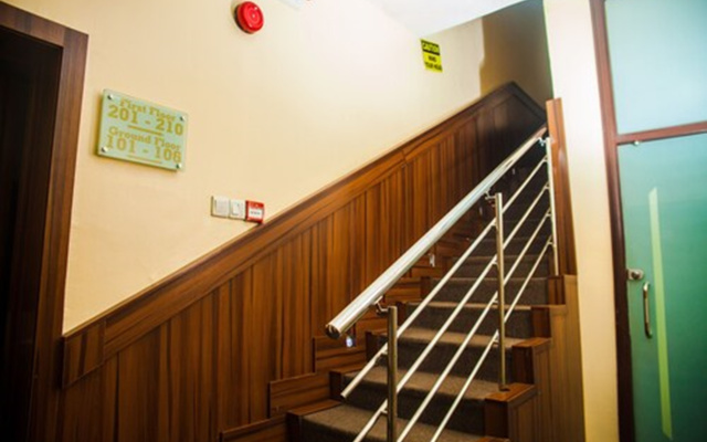 Cribville Hotel & Suites