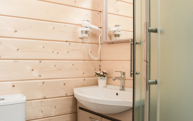 База отдыха Загородный клуб Золотые караси