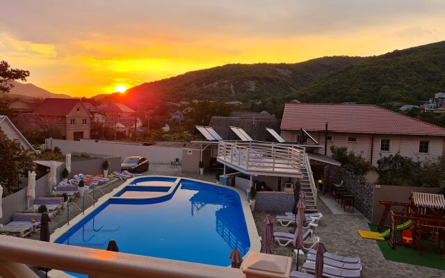 Moreon Hotel