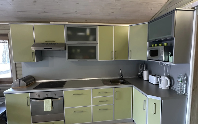 Дом на берегу Псковского озера