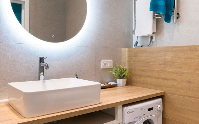 Апартаменты Дизайнерская мансарда в 150 метрах от моря