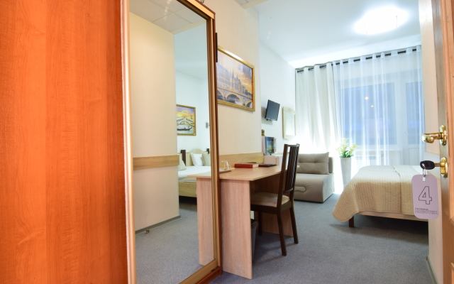 Novoteh Hotel