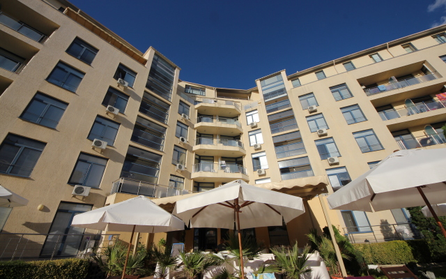 Rainbow 1- Menada Apart-hotel