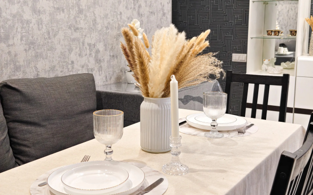 Apartamenty Sibir' House v centre goroda, radom s Reabilitacionnym centrom