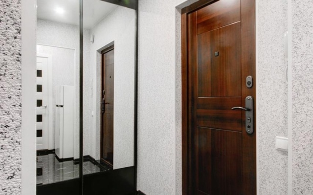V parke Lugovoy Flat