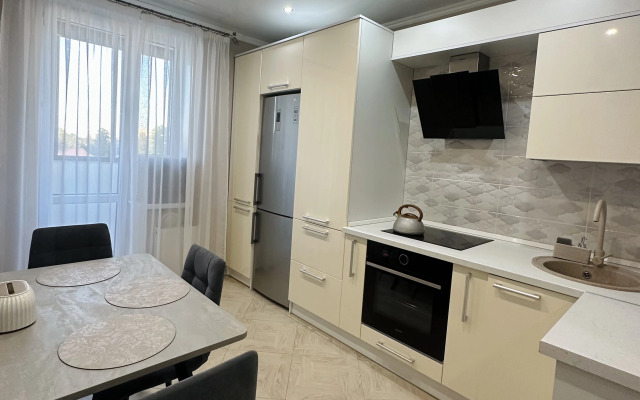 Komfort V Tikhom Tsentre Flat