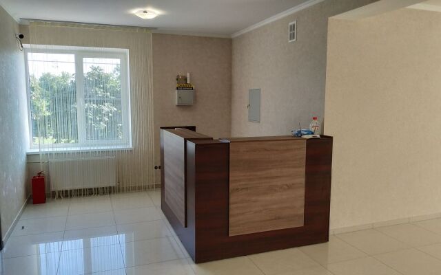 Gostinitsa Leningradskaya Hotel