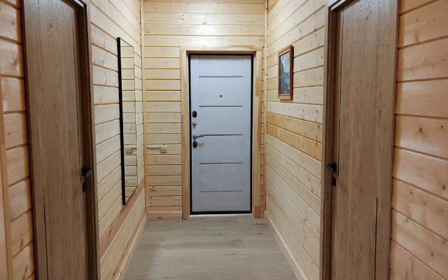 Частный дом Дом на горе с камином и сауной