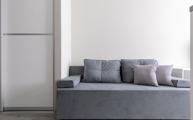 13 Apartment