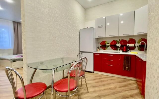 Svetlay ryadom akvaparkom Rivyera Flat