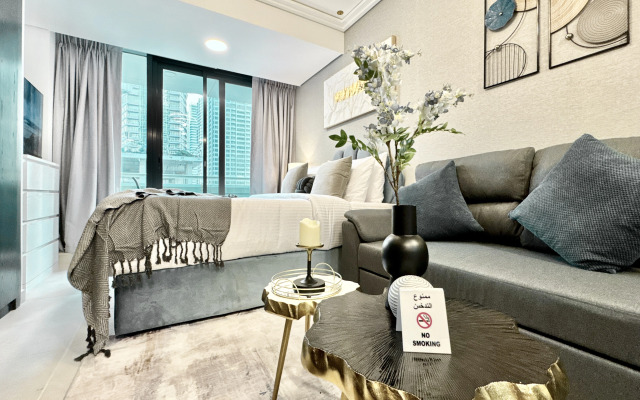 Апартаменты Cosmos Living Delightful Studio