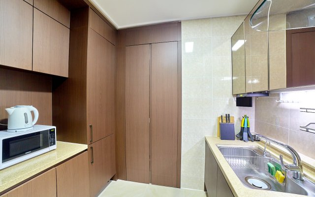 Luxury One Bedroom HighWill Apartments