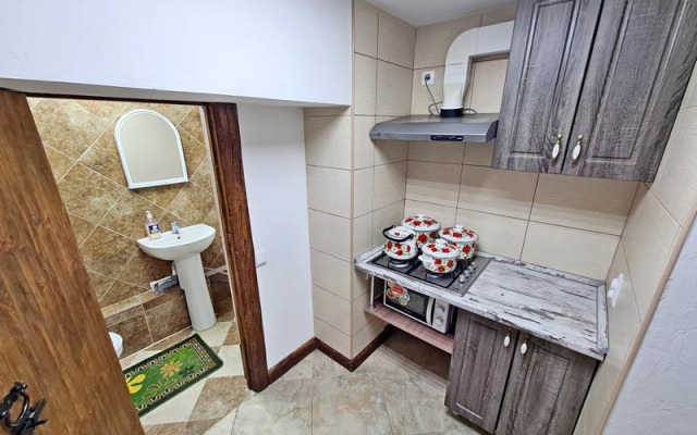 Otdelnyj kottedzh Kubanskij dvorik 3 Guest House