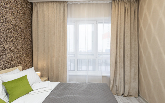 Квартира рядом с теннисным кортом и парком Сибирь House